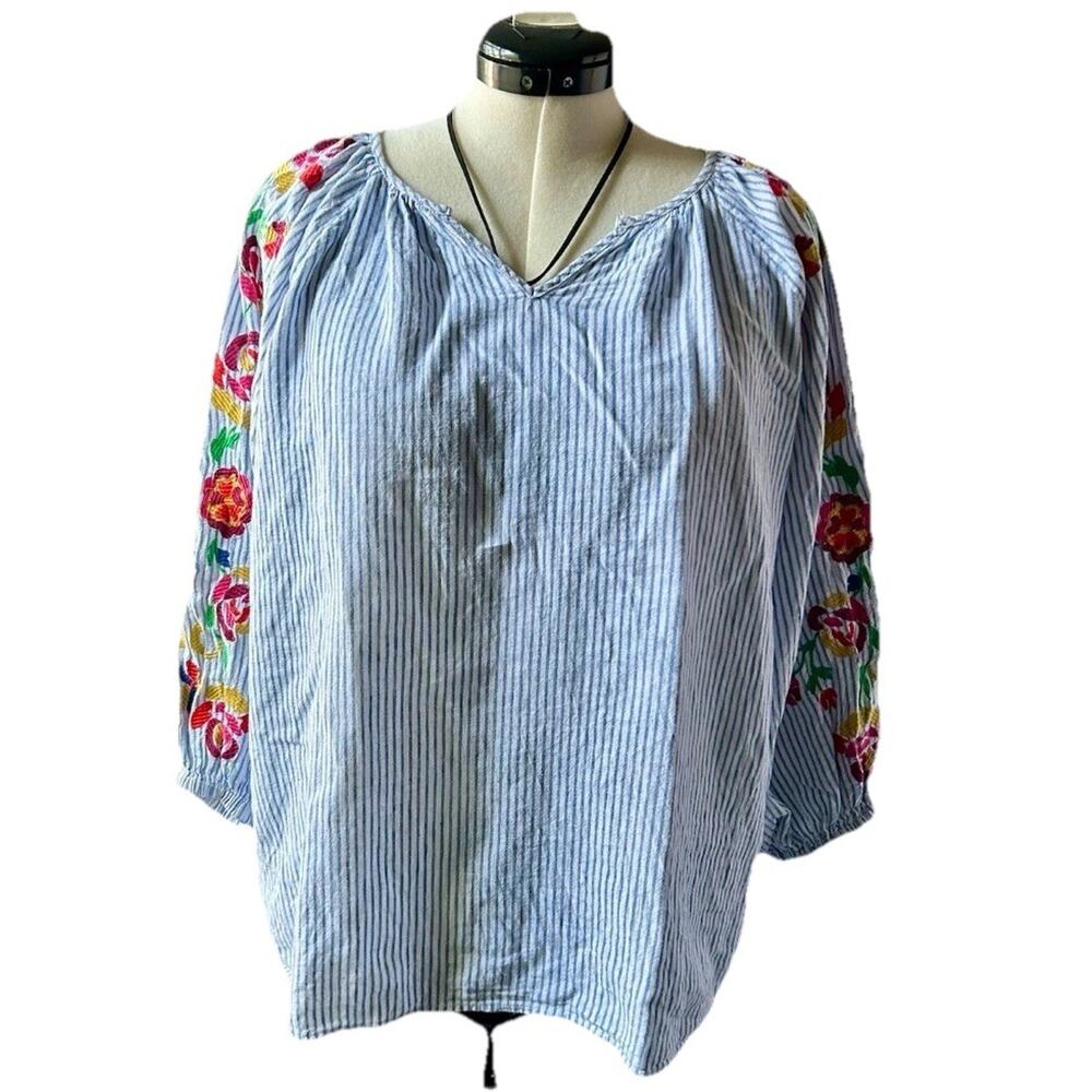 Chelsea & Theodore Floral Embroidered Chambray V-Neck Blouse Medium